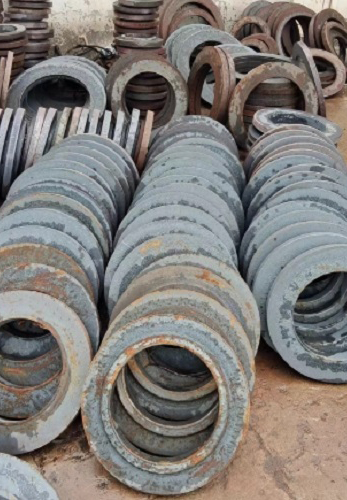 Penghubung jalur pipa